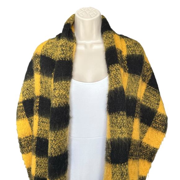 Unbranded Gingham Plaid Fuzzy Shawl Scarf with Fringe 20x88, Yellow Black - Picture 4 of 10